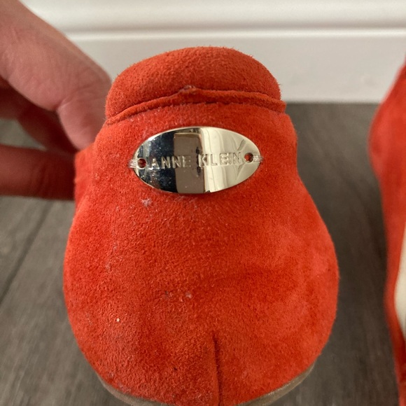 Red Loafer - Picture 2 of 4